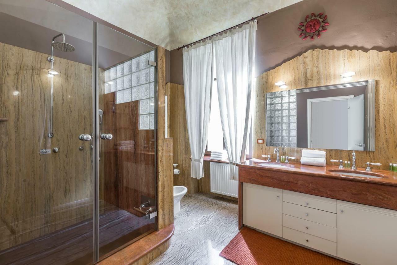 Roero Suite In The City Center Asti Exterior foto